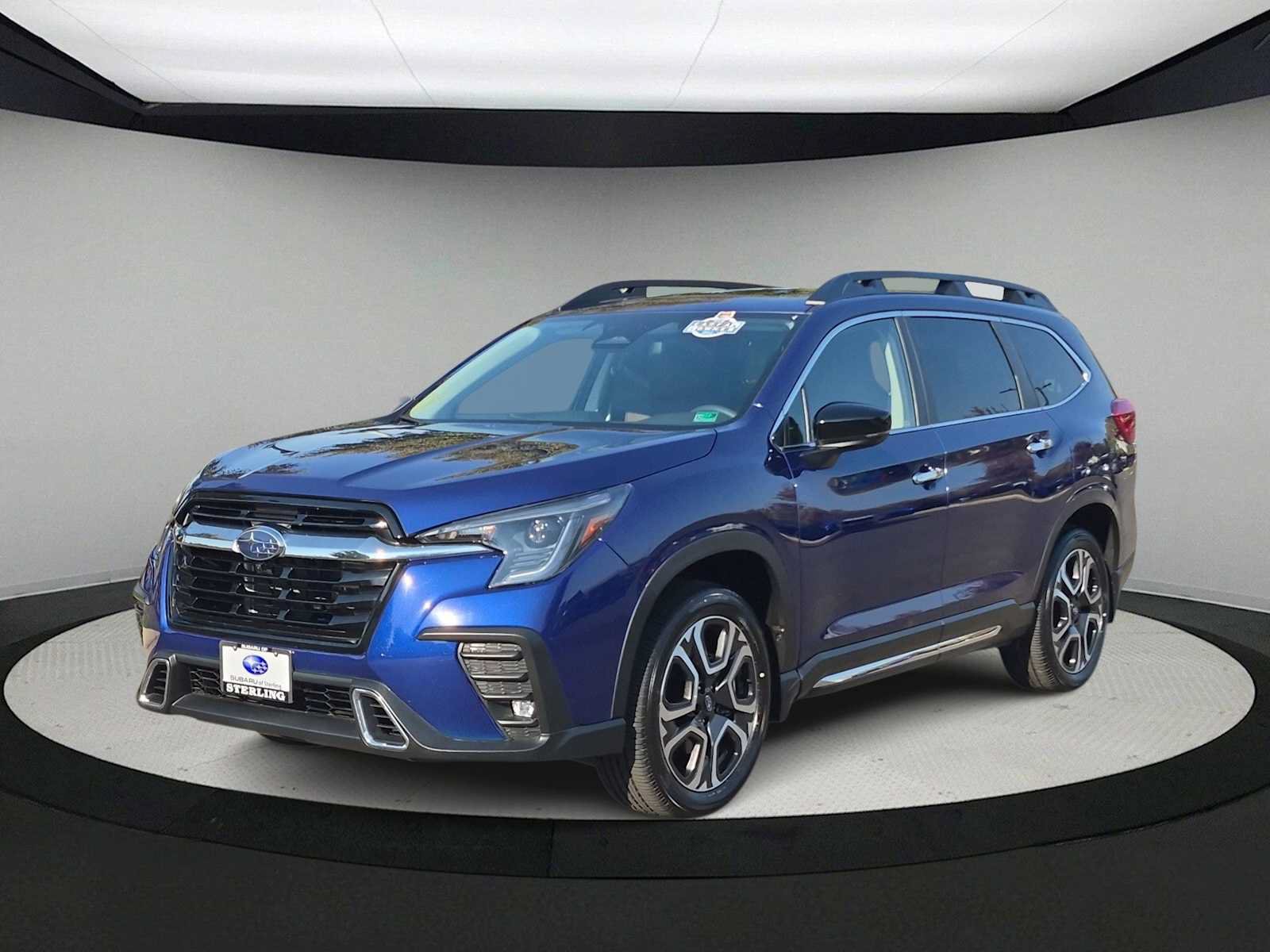 Used 2026 Subaru Ascent Touring AWD/4WD image 4