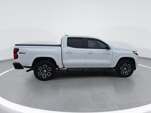 Used 2024 Chevrolet Colorado Z71 w/ Z71 Convenience Package 2 image 2