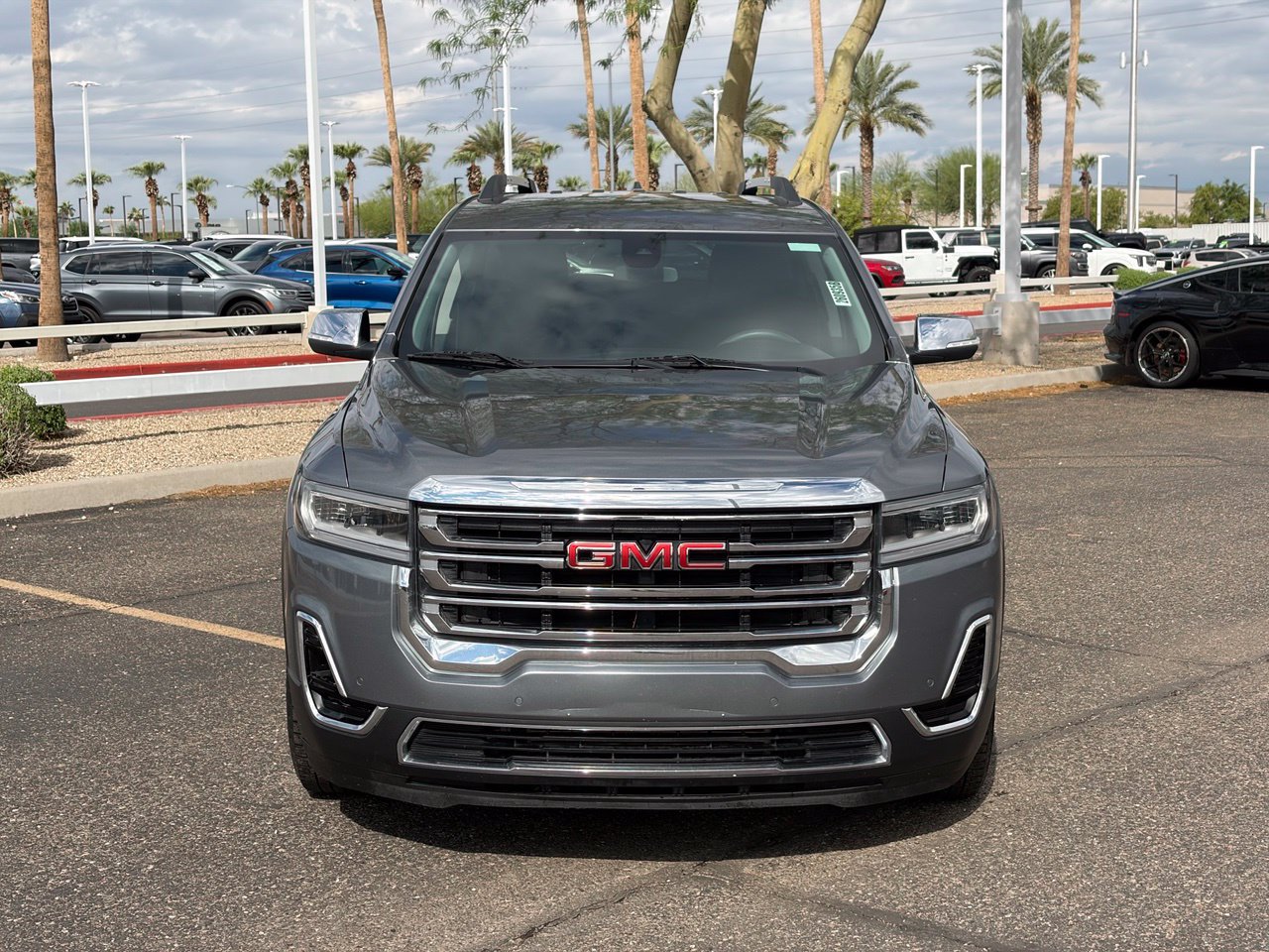 Used 2021 GMC Acadia SLE w/ Driver Convenience Package FWD image 9