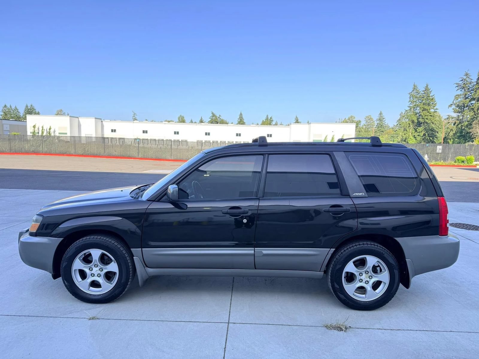 Used 2003 Subaru Forester 2.5XS AWD/4WD image 2