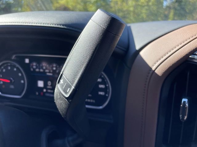 Used 2022 Chevrolet Silverado 2500 High Country w/ Technology Package image 20