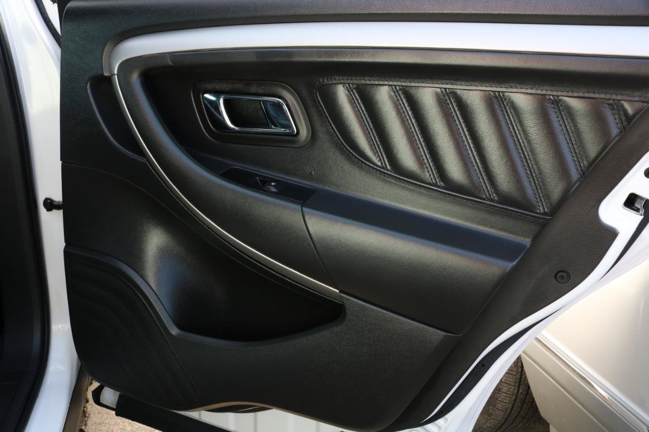 Used 2019 Ford Taurus SEL w/ Equipment Group 201A FWD image 40
