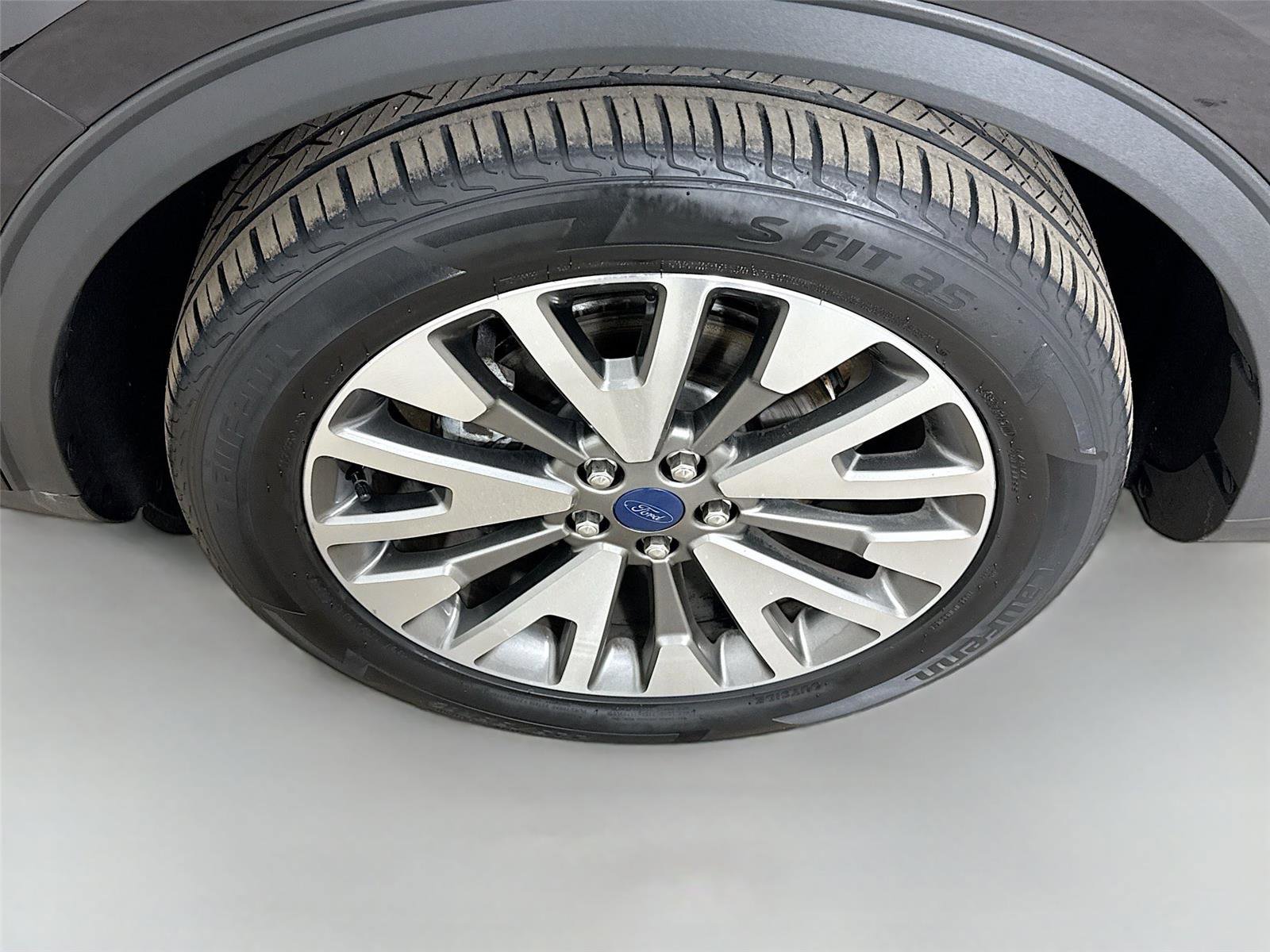 Used 2022 Ford Escape Titanium image 29