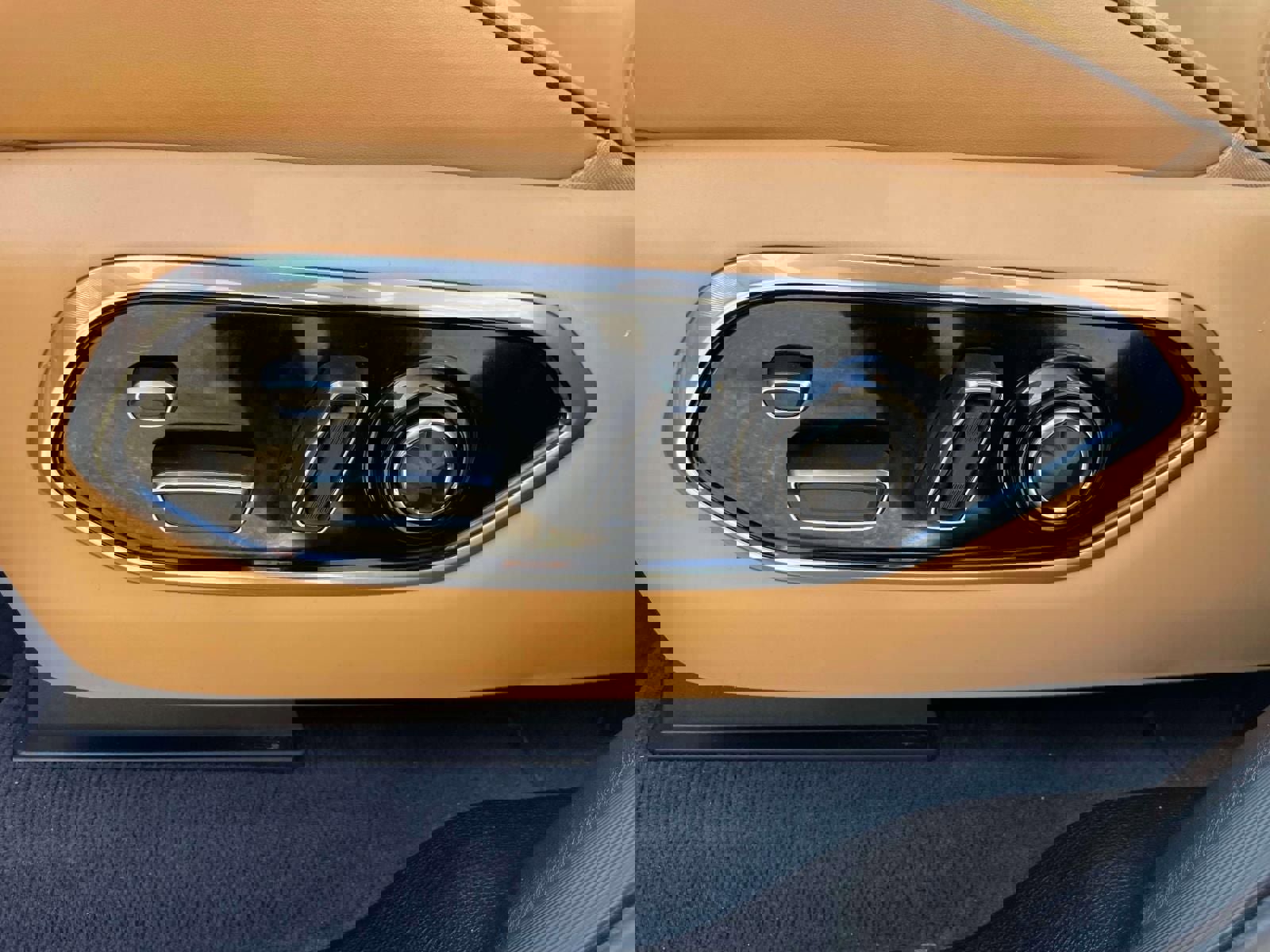 Used 2023 Jeep Grand Cherokee Summit image 18