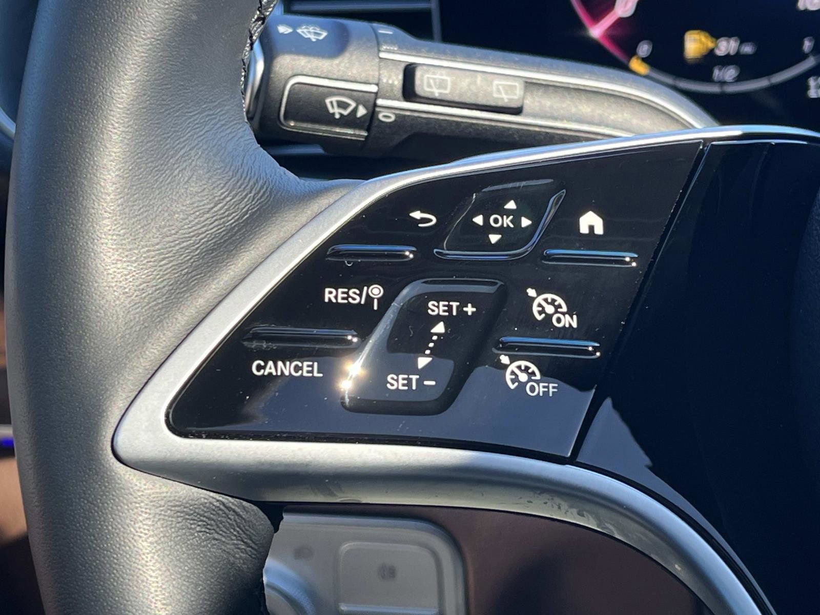 Certified 2025 Mercedes-Benz GLE 350 4MATIC image 27