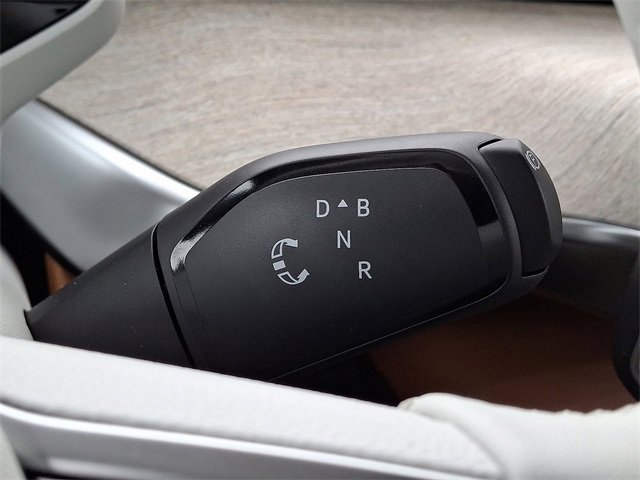 New 2025 Volkswagen ID. Buzz 1st Edition image 10