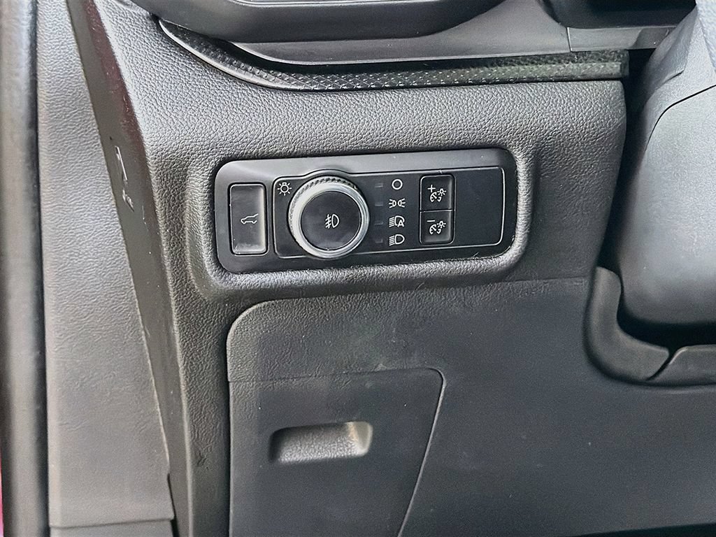 Used 2024 Ford Explorer ST w/ Equipment Group 401A AWD/4WD image 38
