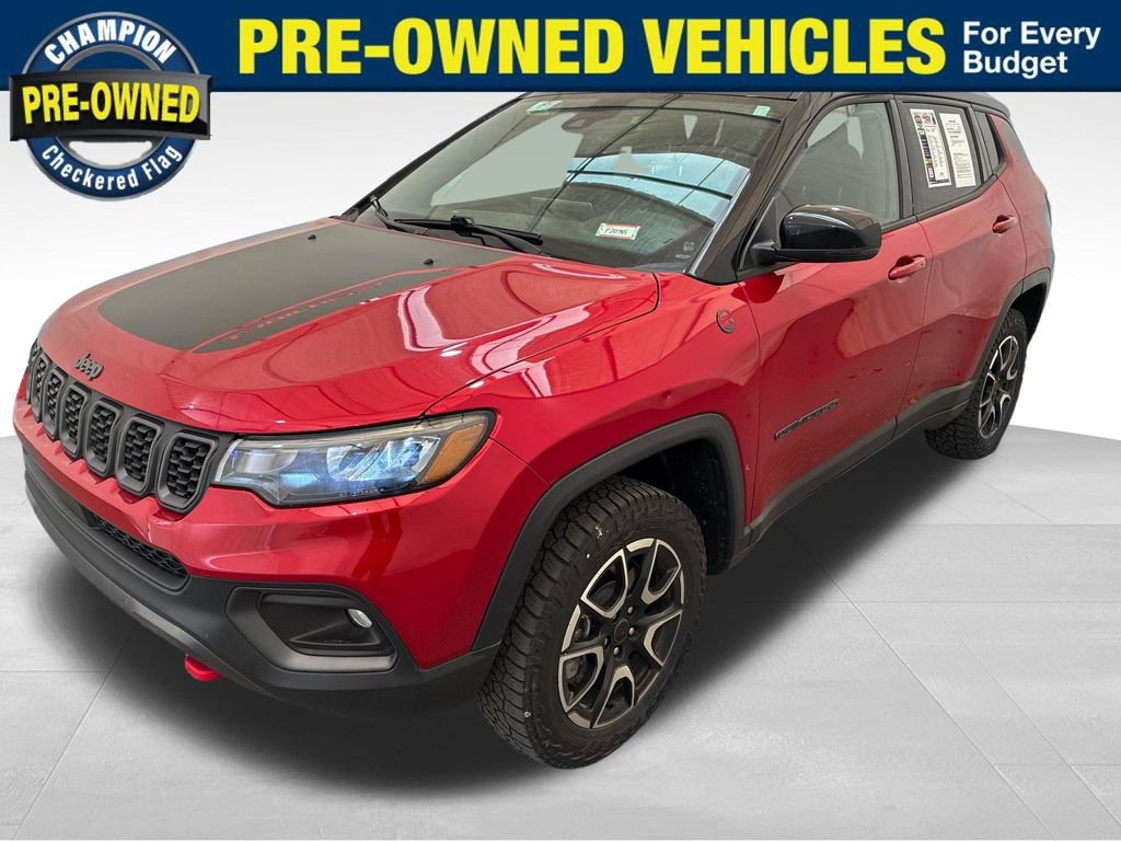Used 2025 Jeep Compass Trailhawk