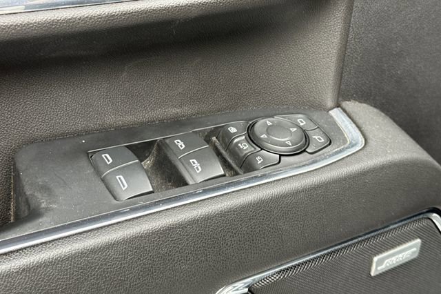 Used 2024 Chevrolet Silverado 2500 LTZ w/ LTZ Convenience Package image 12