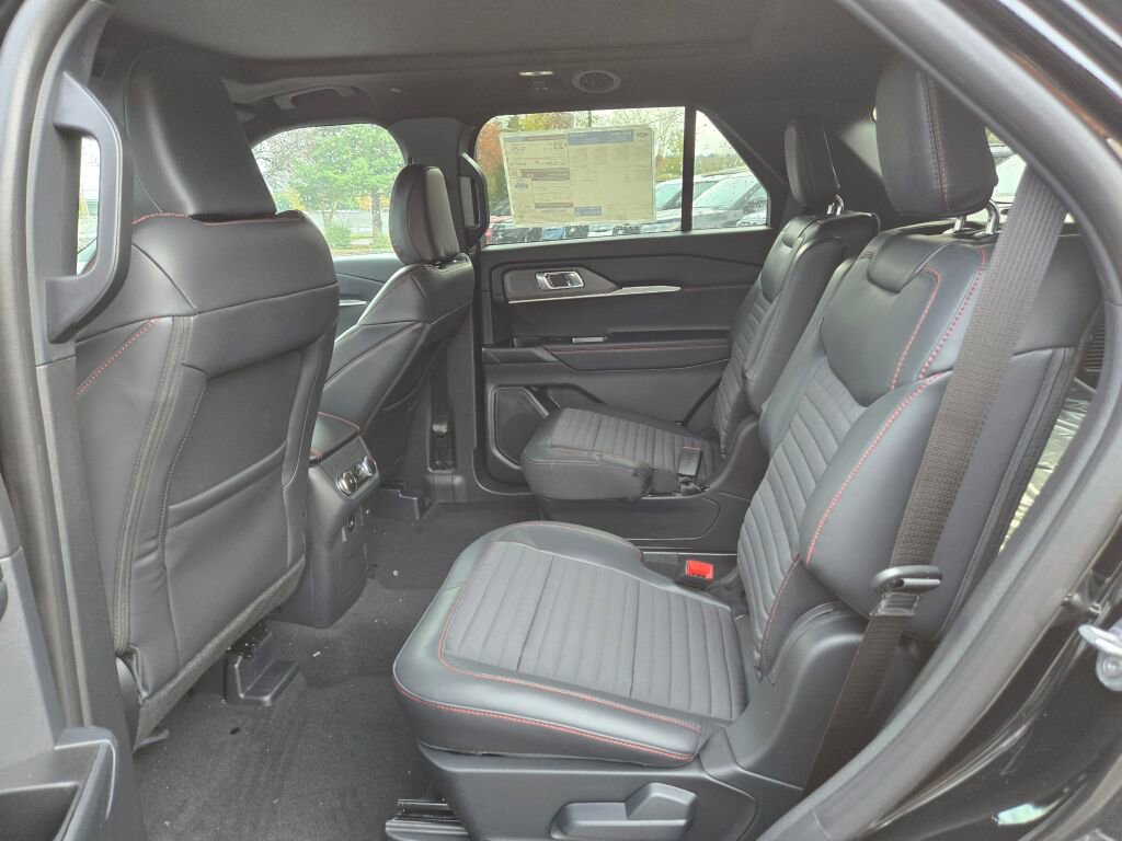 New 2026 Ford Explorer ST-Line AWD/4WD image 10