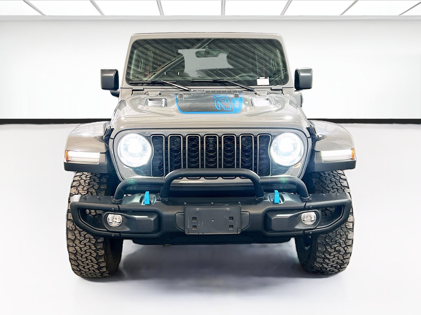 Used 2023 Jeep Wrangler Unlimited Rubicon 4xe AWD/4WD image 2
