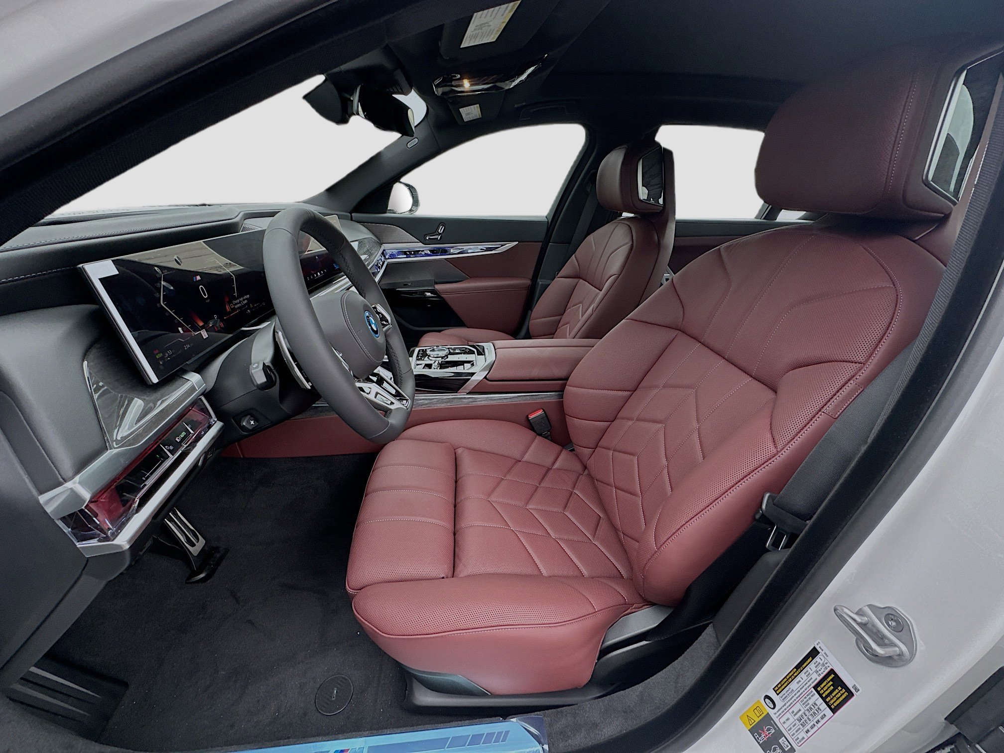 New 2026 BMW 750e xDrive w/ Premium Package image 16
