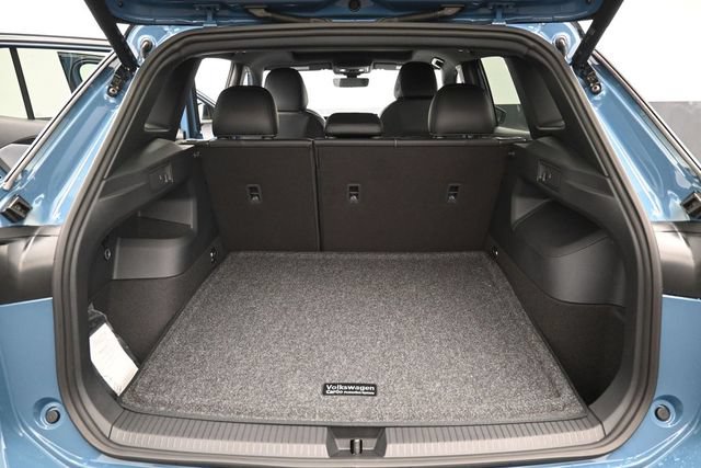 New 2026 Volkswagen Tiguan SE R-Line AWD/4WD image 12