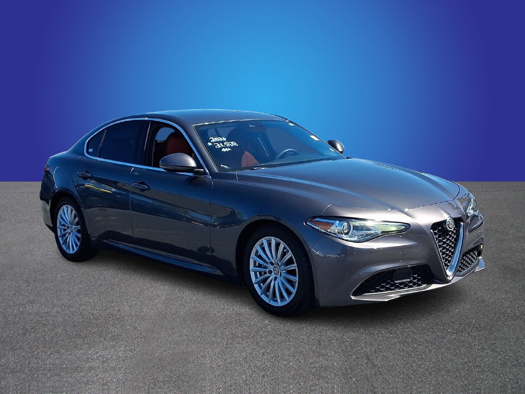 Used 2021 Alfa Romeo Giulia Sprint RWD image 3