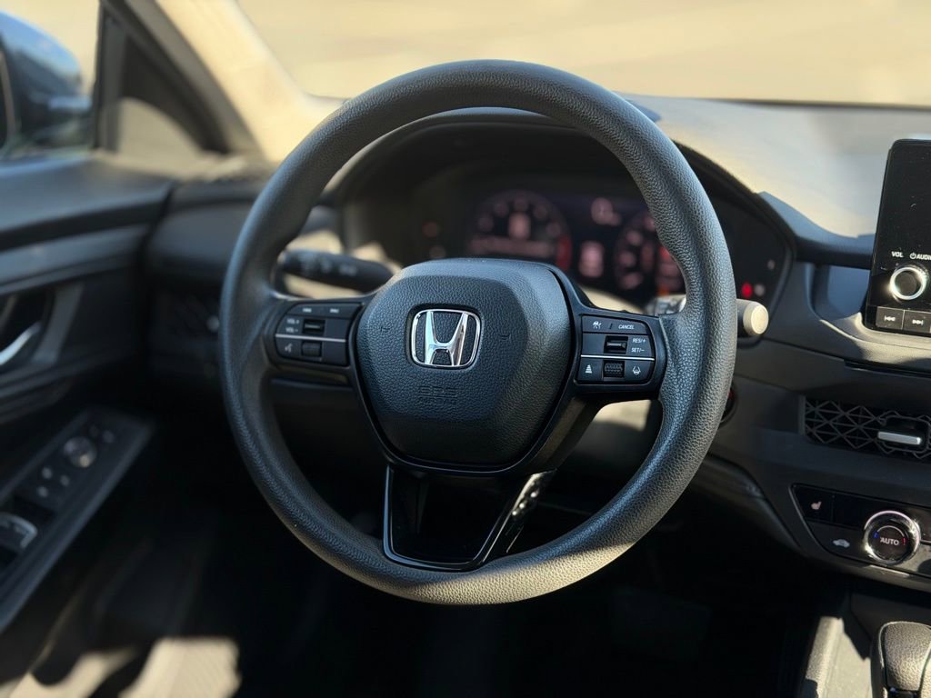 Used 2023 Honda Accord EX image 12
