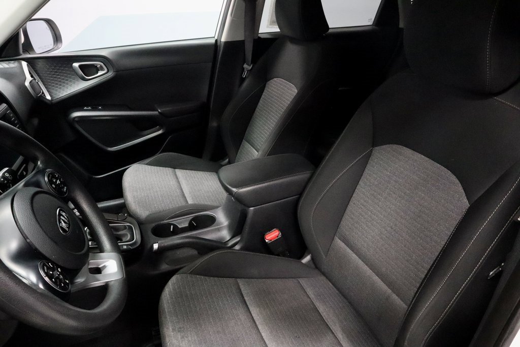 Used 2021 Kia Soul S image 23