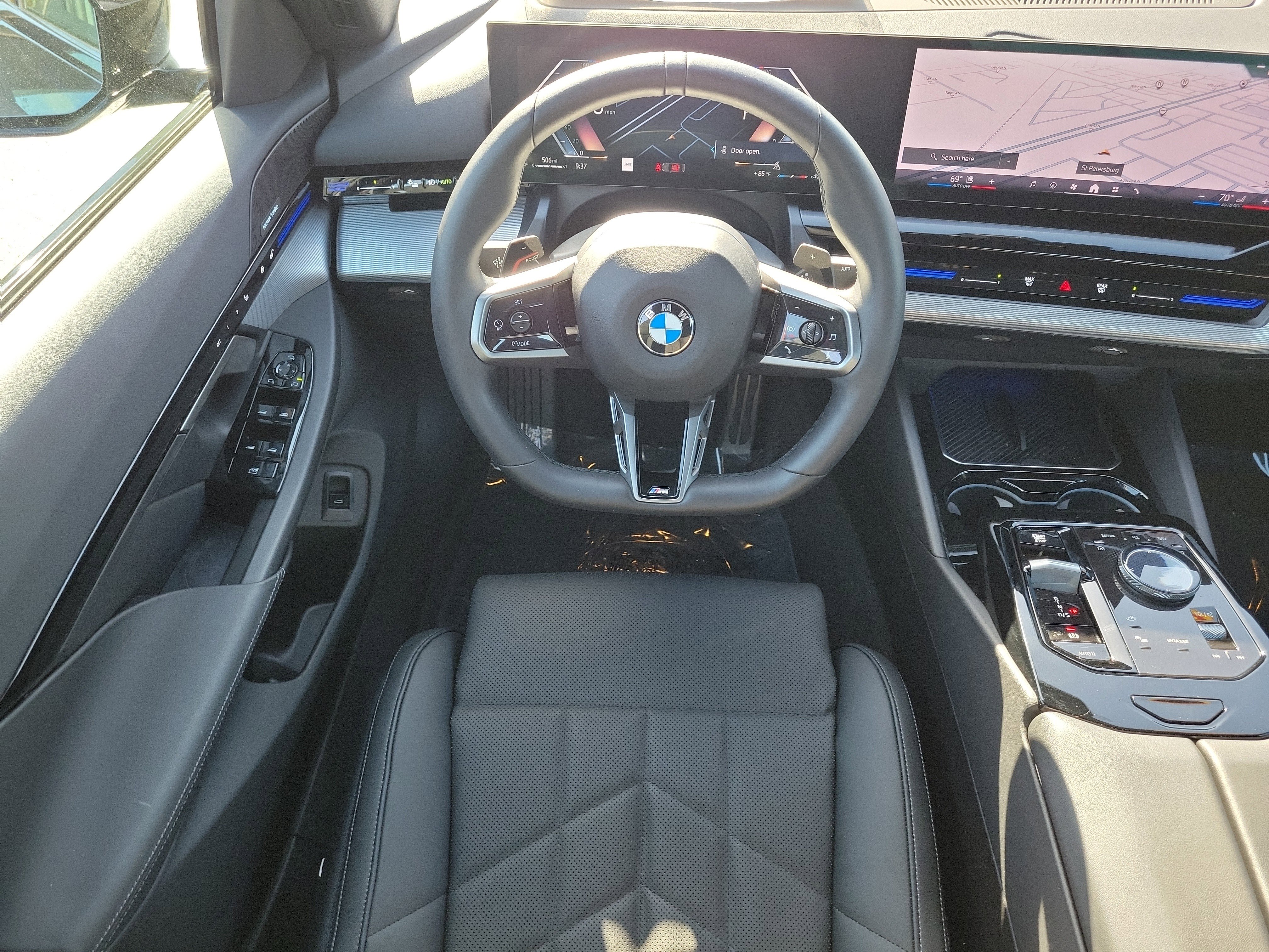 Used 2026 BMW 530i w/ M Sport Package image 13