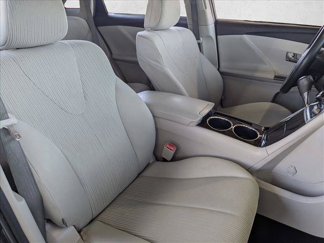 Used 2010 Toyota Venza FWD image 18