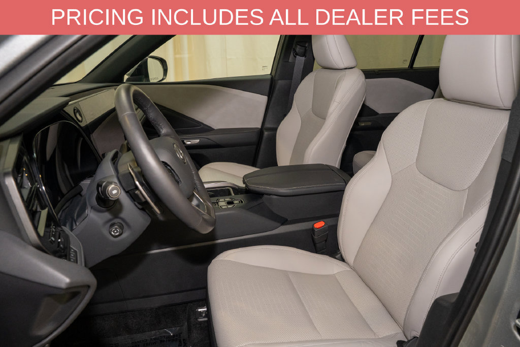 Used 2025 Lexus TX 350 AWD w/ Technology Package image 13