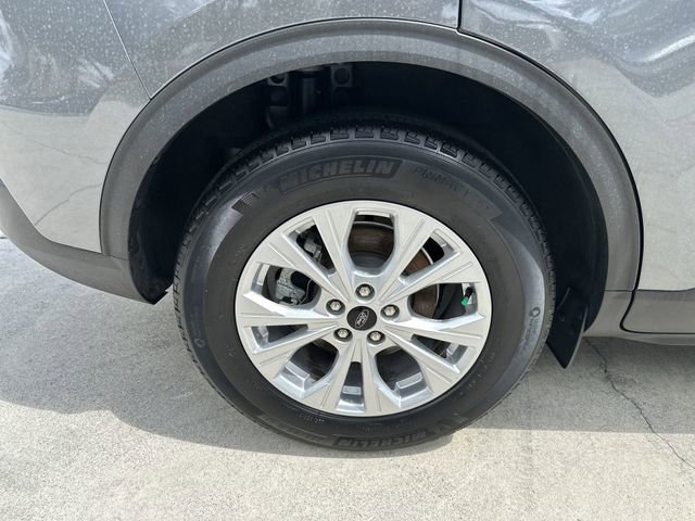 Used 2025 Ford Escape Active FWD image 11