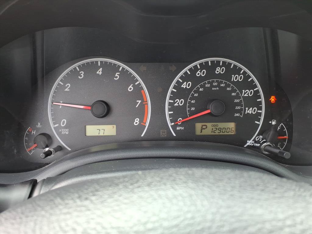Used 2013 Toyota Corolla LE w/ Premium Pkg FWD image 27