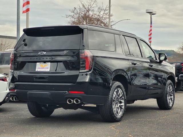 Used 2025 Chevrolet Suburban Z71 image 6
