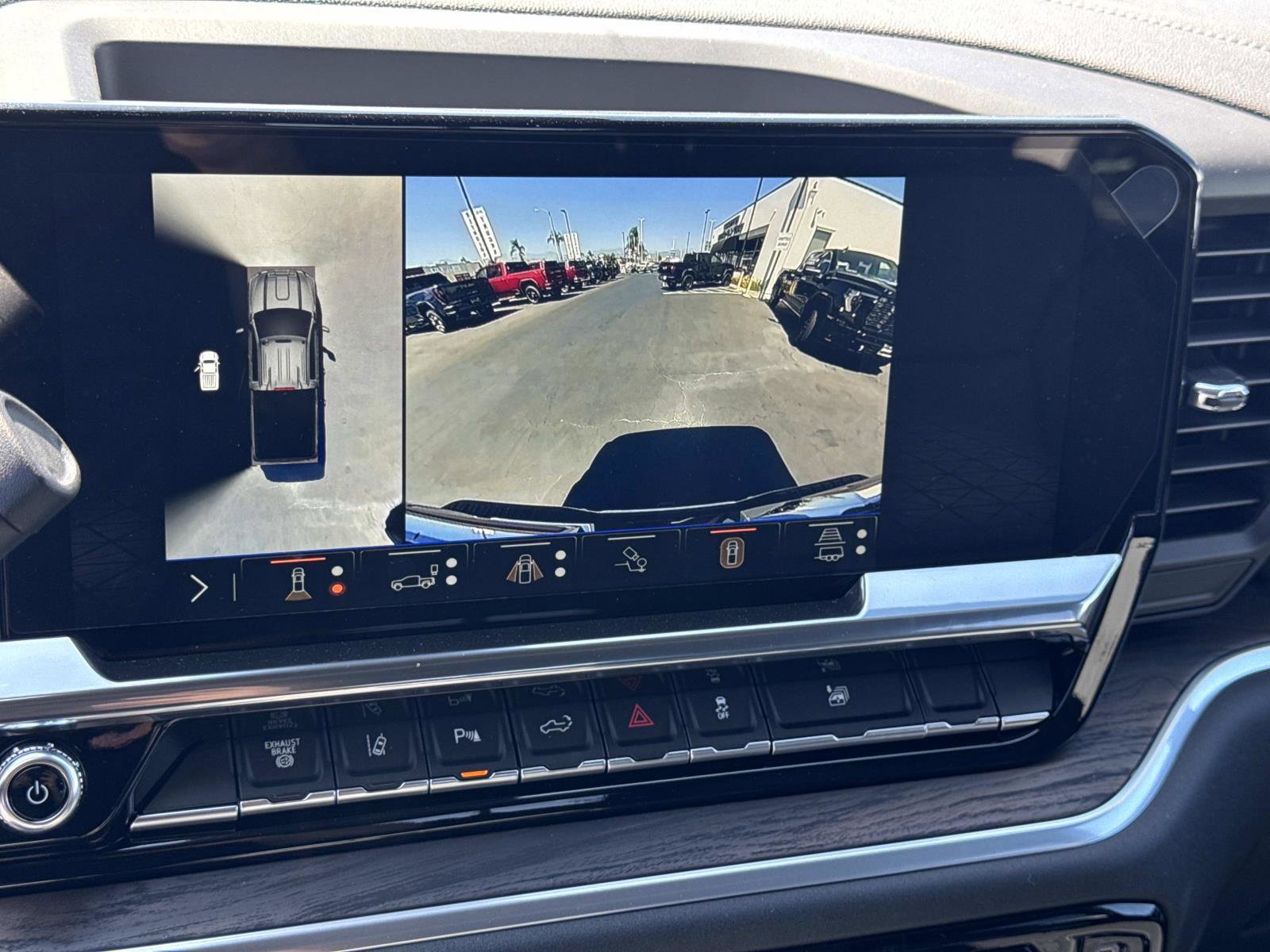 New 2026 GMC Sierra 2500 SLT w/ SLT Premium Package image 14