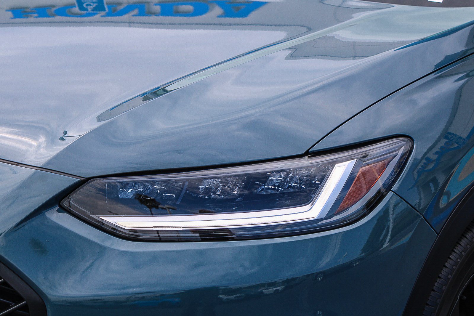 Certified 2025 Honda HR-V Sport image 5