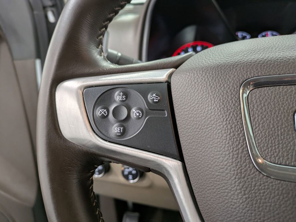Used 2016 GMC Canyon SLT w/ Driver Alert Package AWD/4WD image 17
