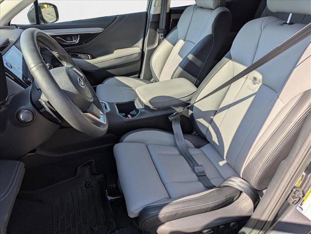 Used 2025 Subaru Outback Limited image 19