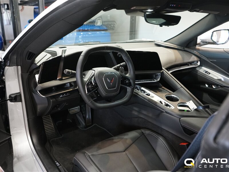 Used 2026 Chevrolet Corvette Stingray Coupe w/ 1LT RWD image 19
