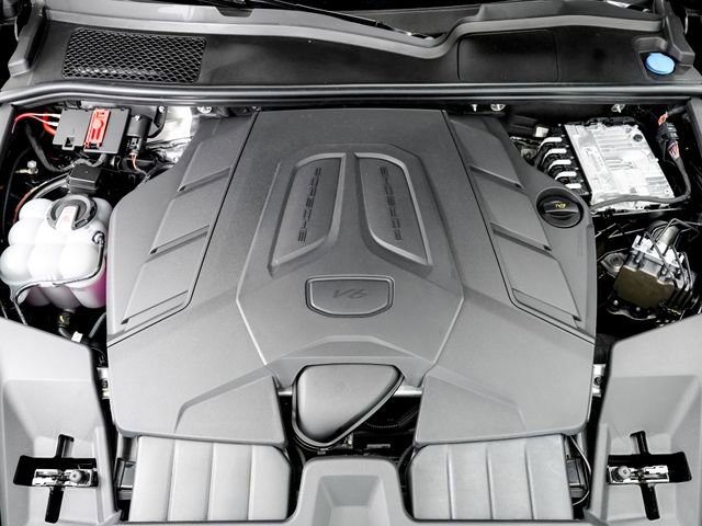 New 2026 Porsche Cayenne image 27