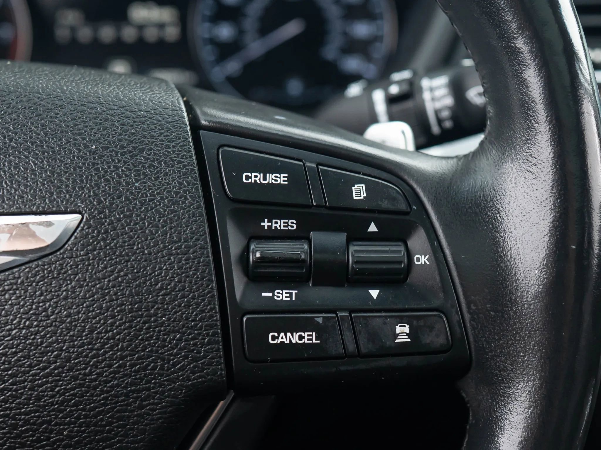 Used 2015 Hyundai Genesis 3.8 w/ Option Group 04 image 36