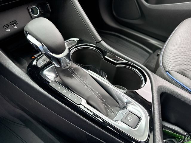 New 2026 Buick Encore GX Sport Touring w/ Advanced Technology Package FWD image 19