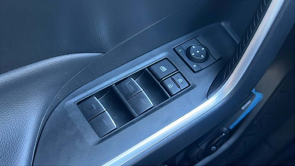 Used 2024 Toyota RAV4 AWD Hybrid image 18