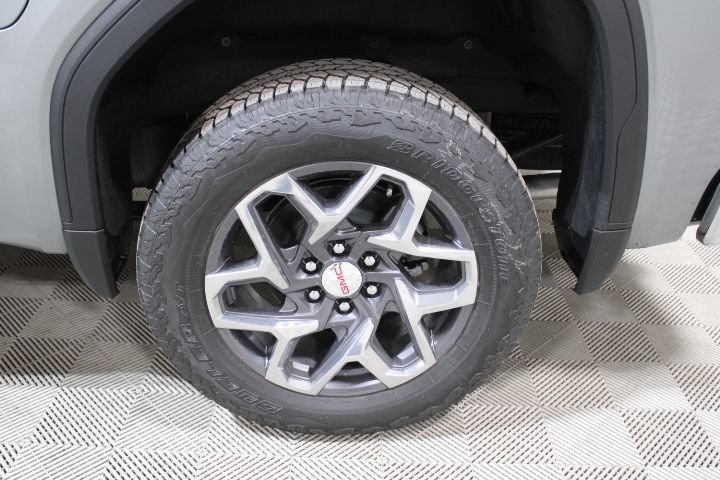 New 2026 GMC Sierra 1500 SLE w/ X31 Off-Road Package AWD/4WD image 44