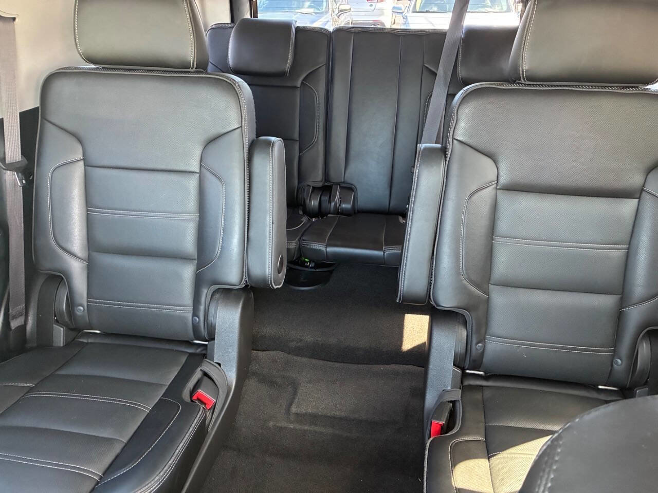 Used 2016 GMC Yukon Denali w/ Open Road Package image 6