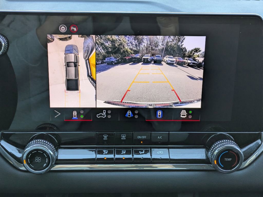 Certified 2025 GMC Canyon Elevation w/ Technology Package image 19