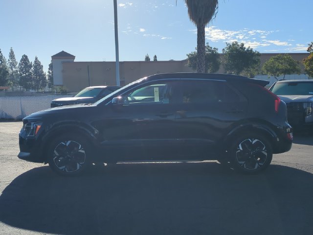 Certified 2023 Kia Niro Wind FWD image 6