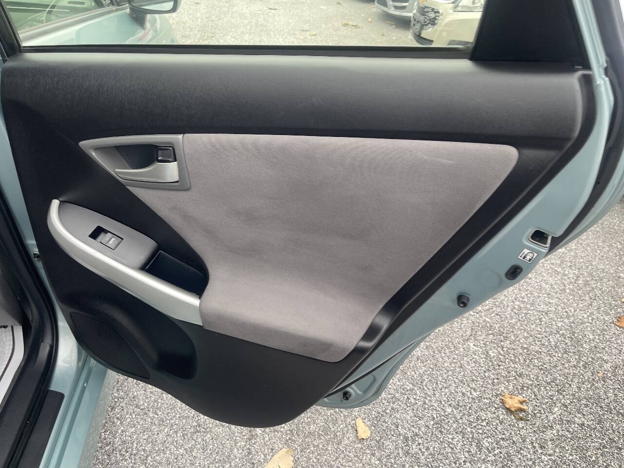 Used 2013 Toyota Prius Two FWD image 20