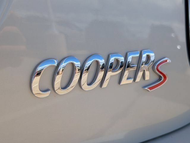 Used 2023 MINI Cooper S w/ Signature Upholstery Package FWD image 14