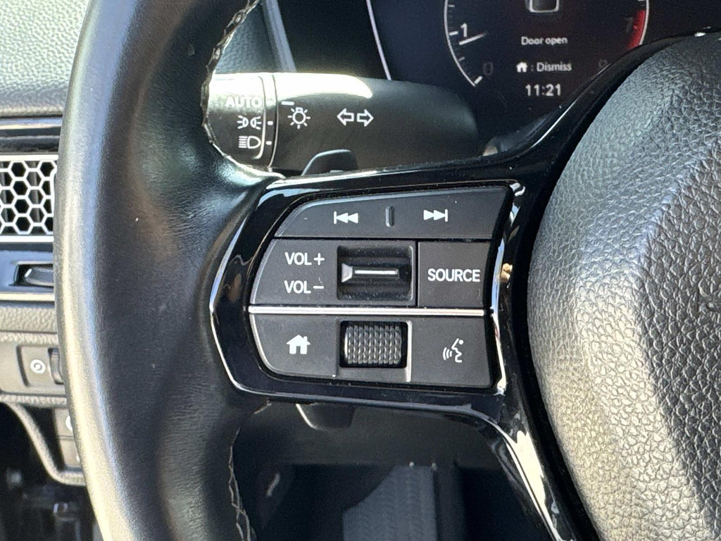 Used 2023 Honda Civic Sport image 4