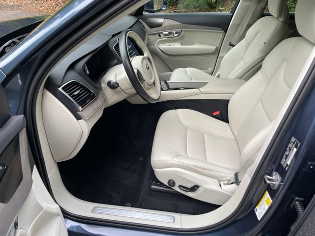 Certified 2023 Volvo XC90 B6 Plus w/ Protection Package Premier AWD/4WD image 10