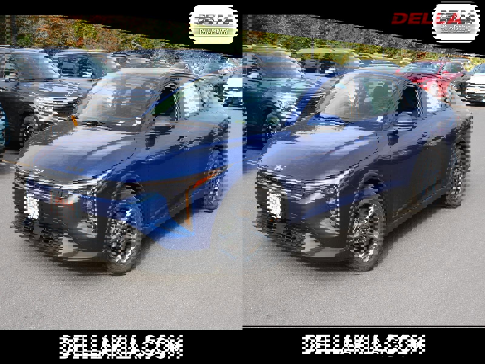 New 2025 Kia K4 LXS image 1