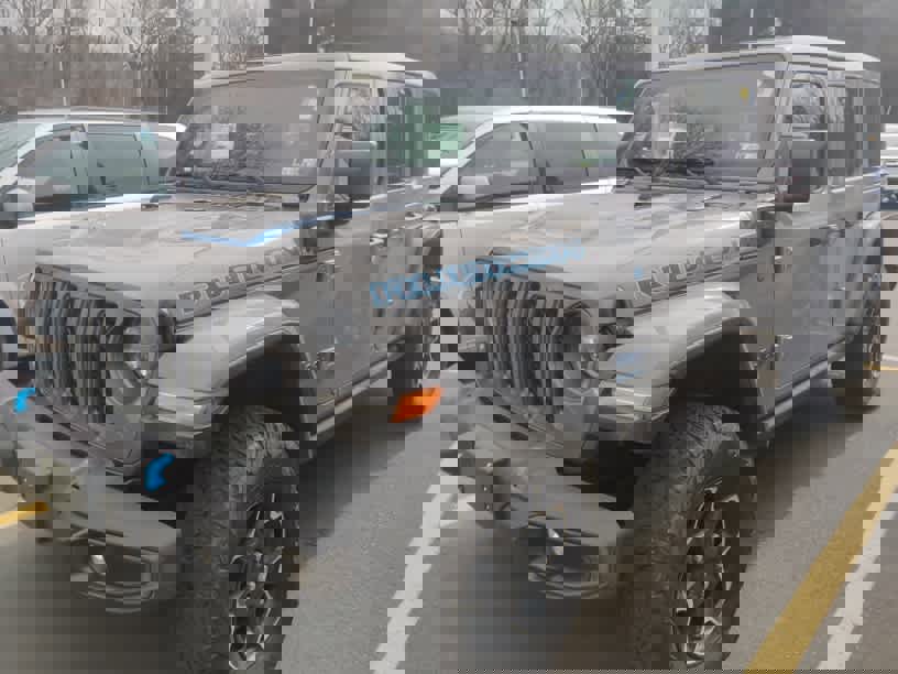 Certified 2023 Jeep Wrangler Unlimited Rubicon 4xe w/ Cold Weather Group image 5