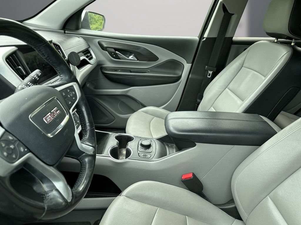 Used 2020 GMC Terrain SLT w/ Preferred Package FWD image 13