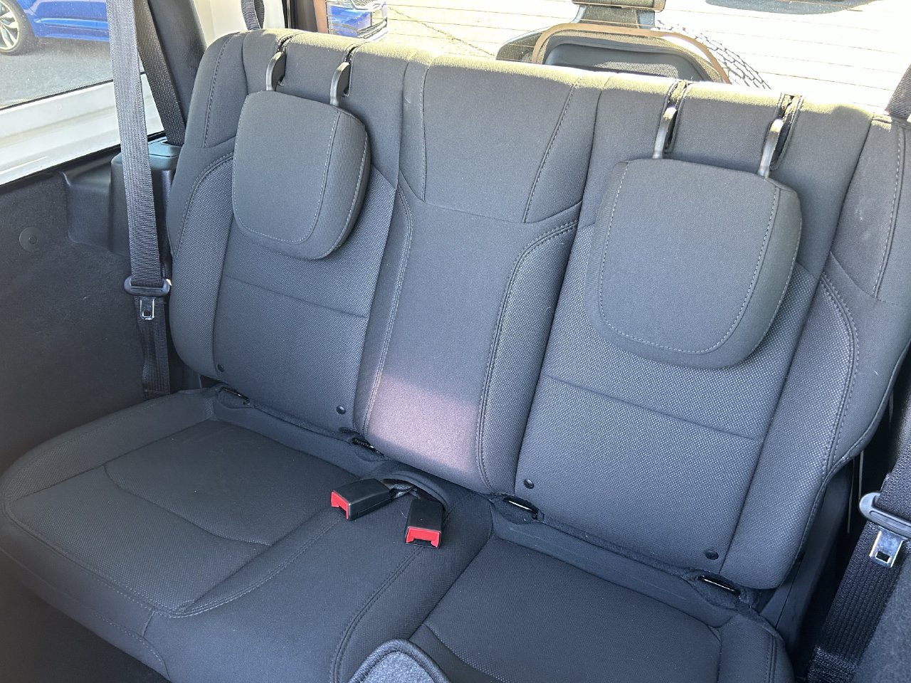 Used 2023 Jeep Wrangler Sport AWD/4WD image 18