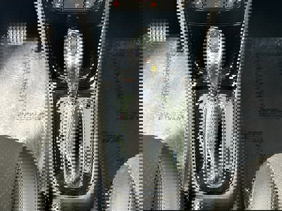 Used 2018 Buick Encore Preferred image 18