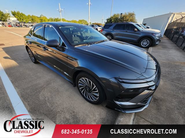 Used 2024 Hyundai Sonata SEL FWD image 1