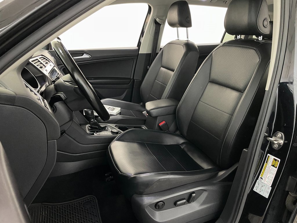 Used 2018 Volkswagen Tiguan SEL image 21